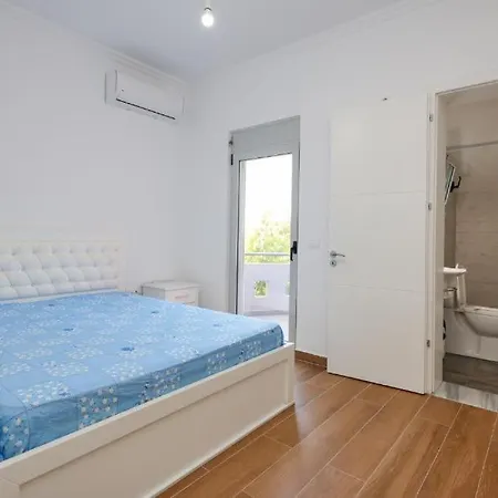 Apartamento Sara *