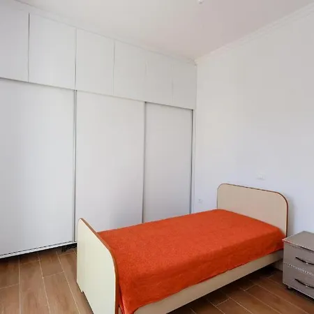 Sara Apartment